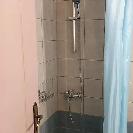 Apartment Frigano 1 *